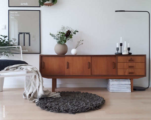 round-flower-rug-natural-brown